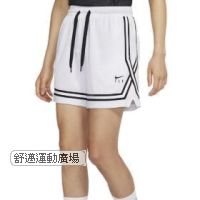 Nike 女款籃球短褲