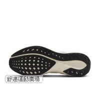 HM3703161A